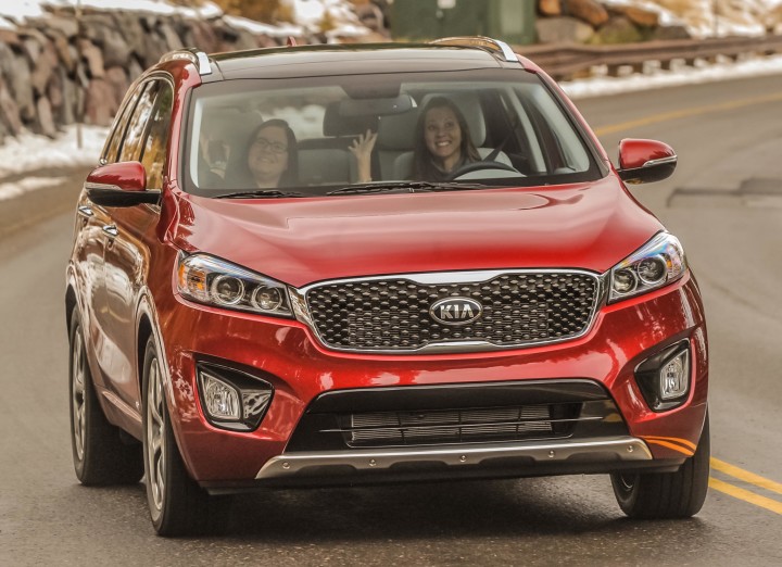 Kia2016SorentoWave1-64